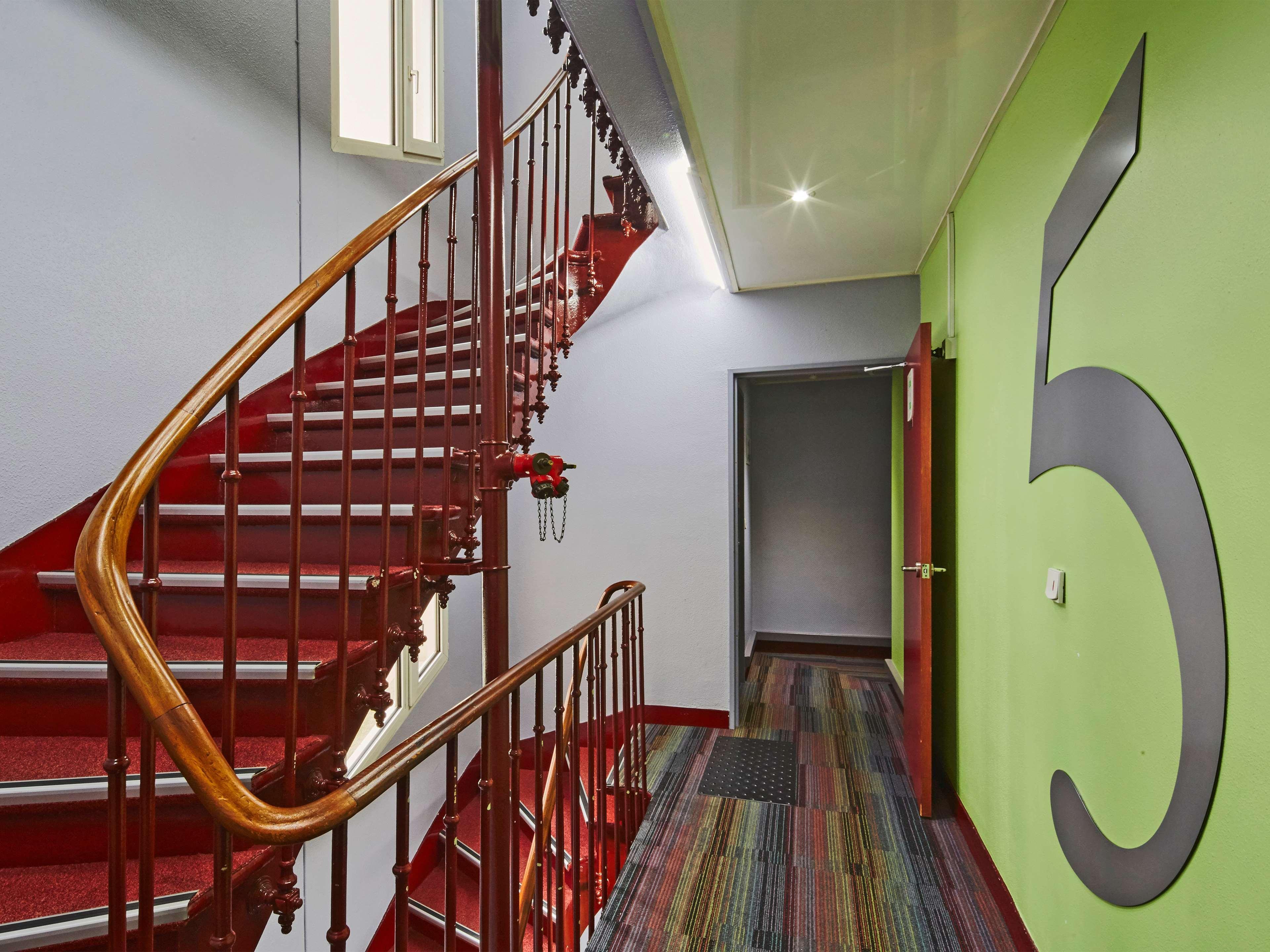 Campanile 14 - Maine Montparnasse 3* Paris